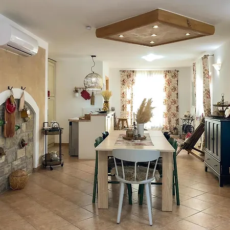 Pet Friendly In Pod Uckom With Wifi