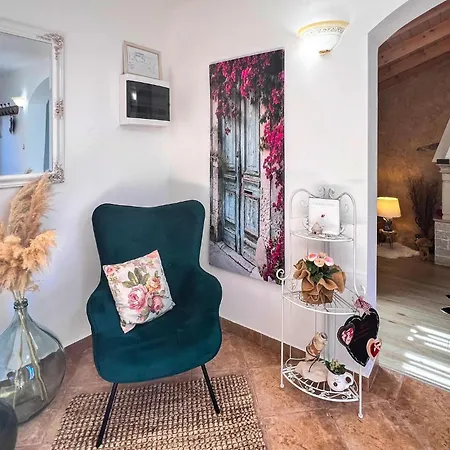 Pet Friendly In Pod Uckom With Wifi Semesterbostad