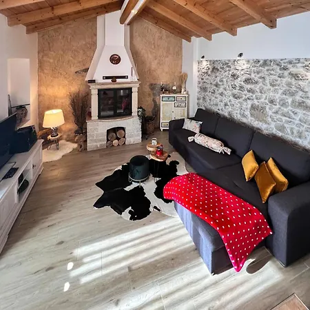 Pet Friendly In Pod Uckom With Wifi
